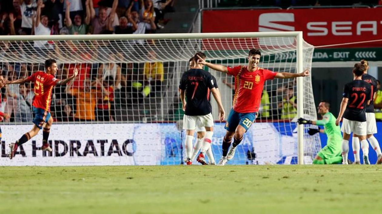 Marco Asensio después de marcar un golazo.