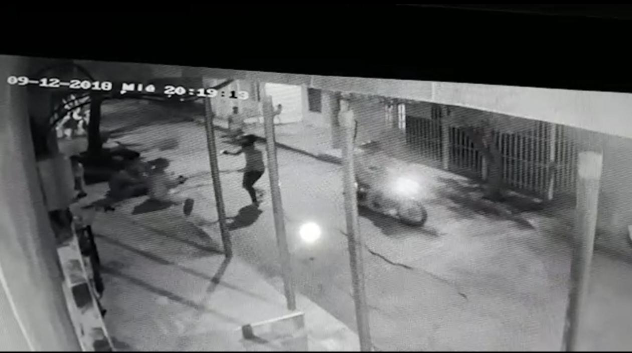 Atraco a mano armada en Los Cusules. 