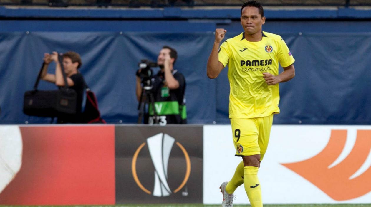 Carlos Bacca celebra el tanto con el Villarreal. 