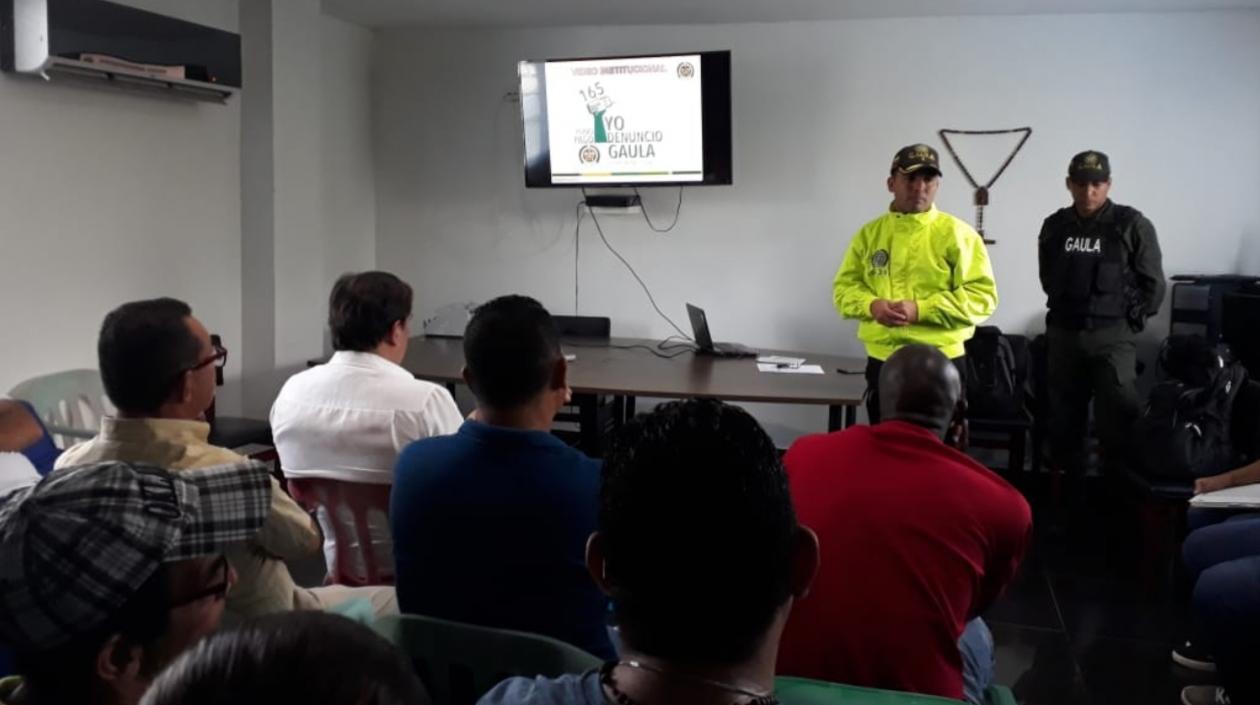 Charla del Gaula de la Policía. 