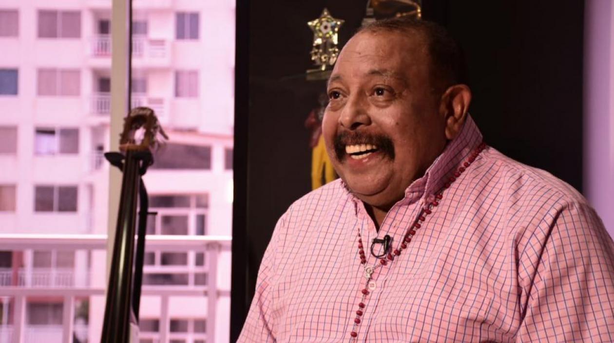 El cantante y compositor Juan Piña.