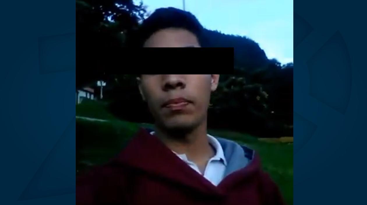 El video del joven antes de lanzarse del piso 48 de la Torre Colpatria.