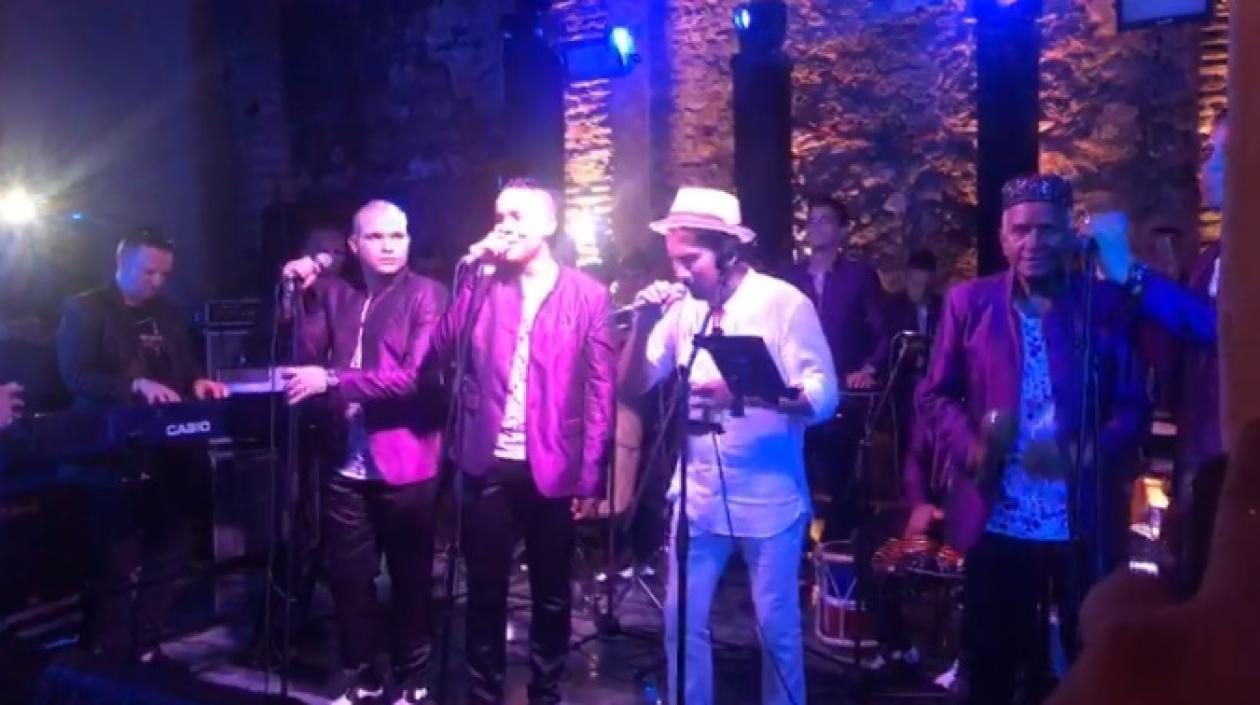 Chelito De Castro y su Joe All Stars junto a Jorge Villamizar.