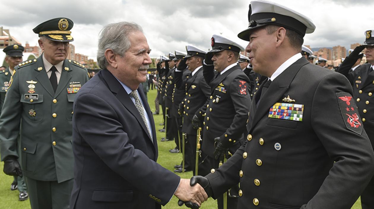  Guillermo Botero, ministro de Defensa.
