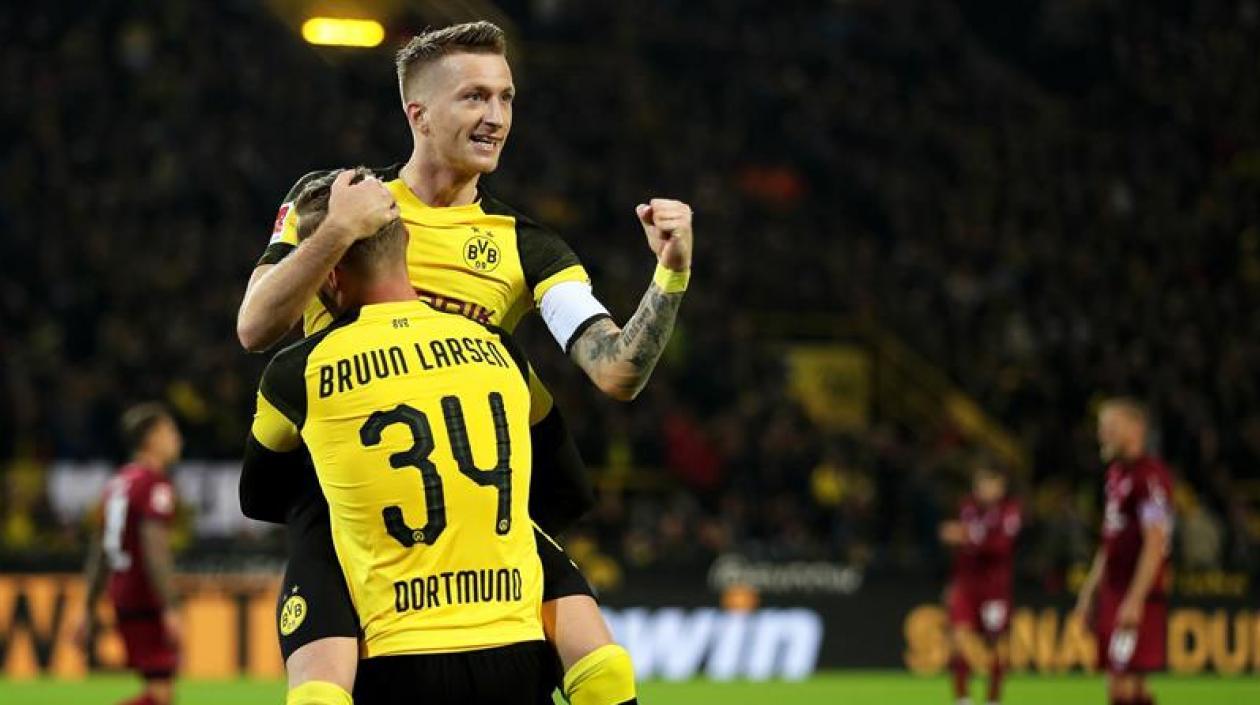 Marco Reus celebrando uno de sus goles.
