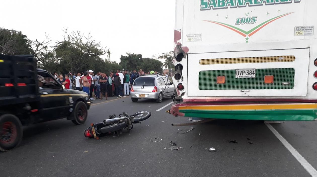 Un muerto y un herido en accidente en moto en Galapa