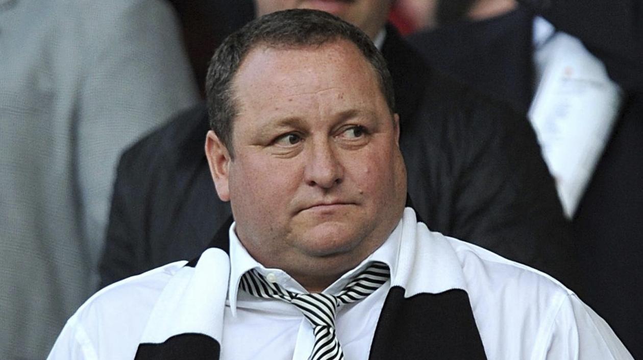 Mike Ashley, dueño del Newcastle. 
