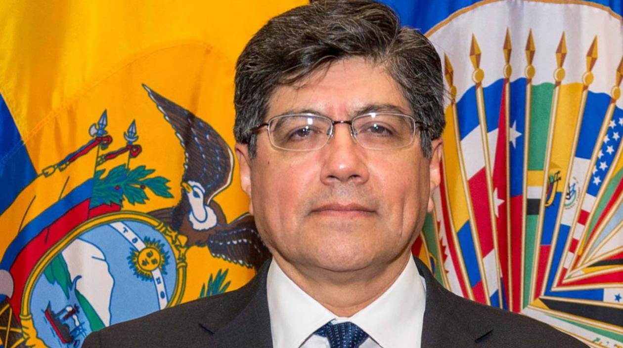 José Valencia, Canciller de Ecuador