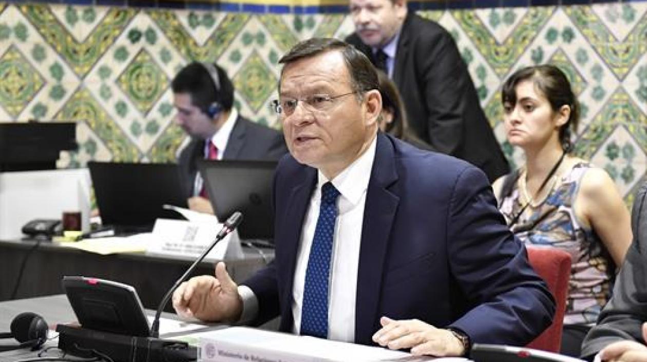 El canciller peruano, Néstor Popolizio.