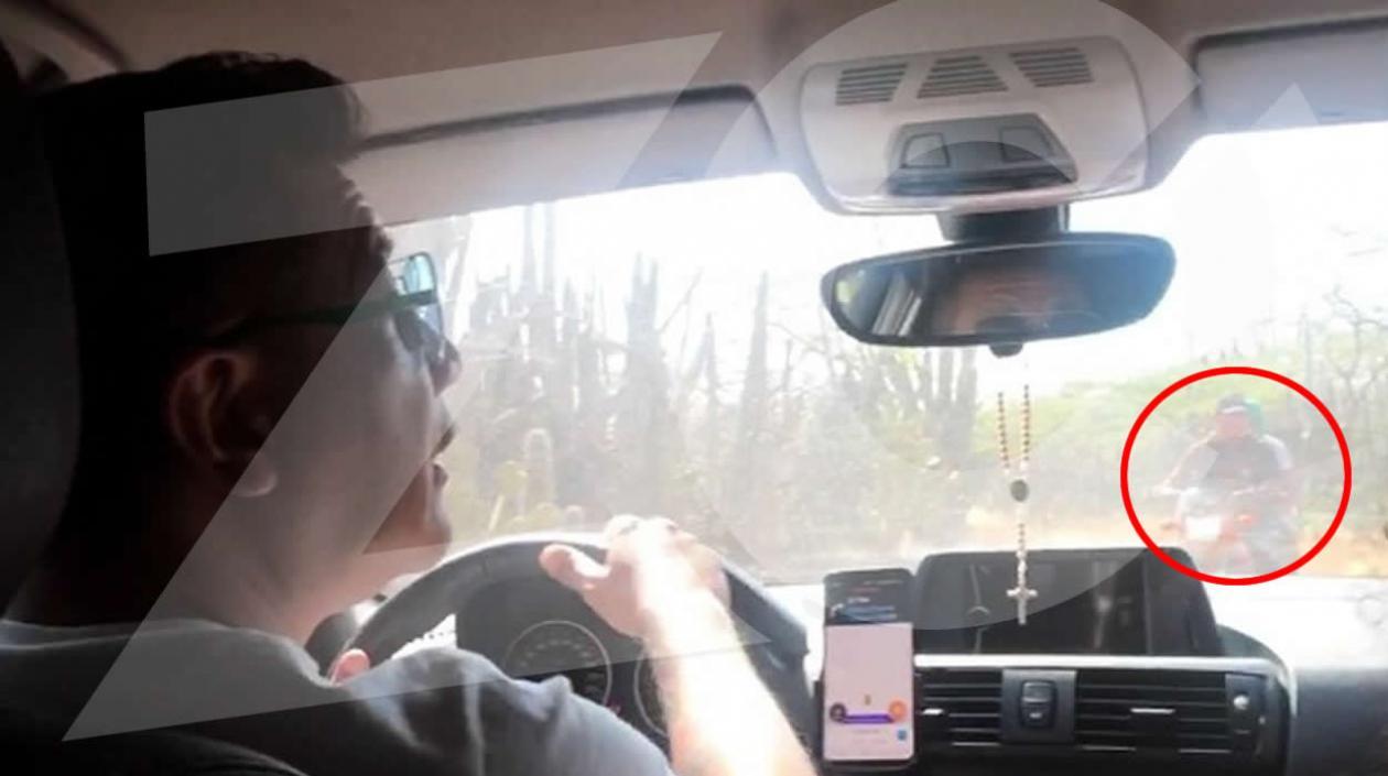 Los asesinos se ven el círculo rojo. 