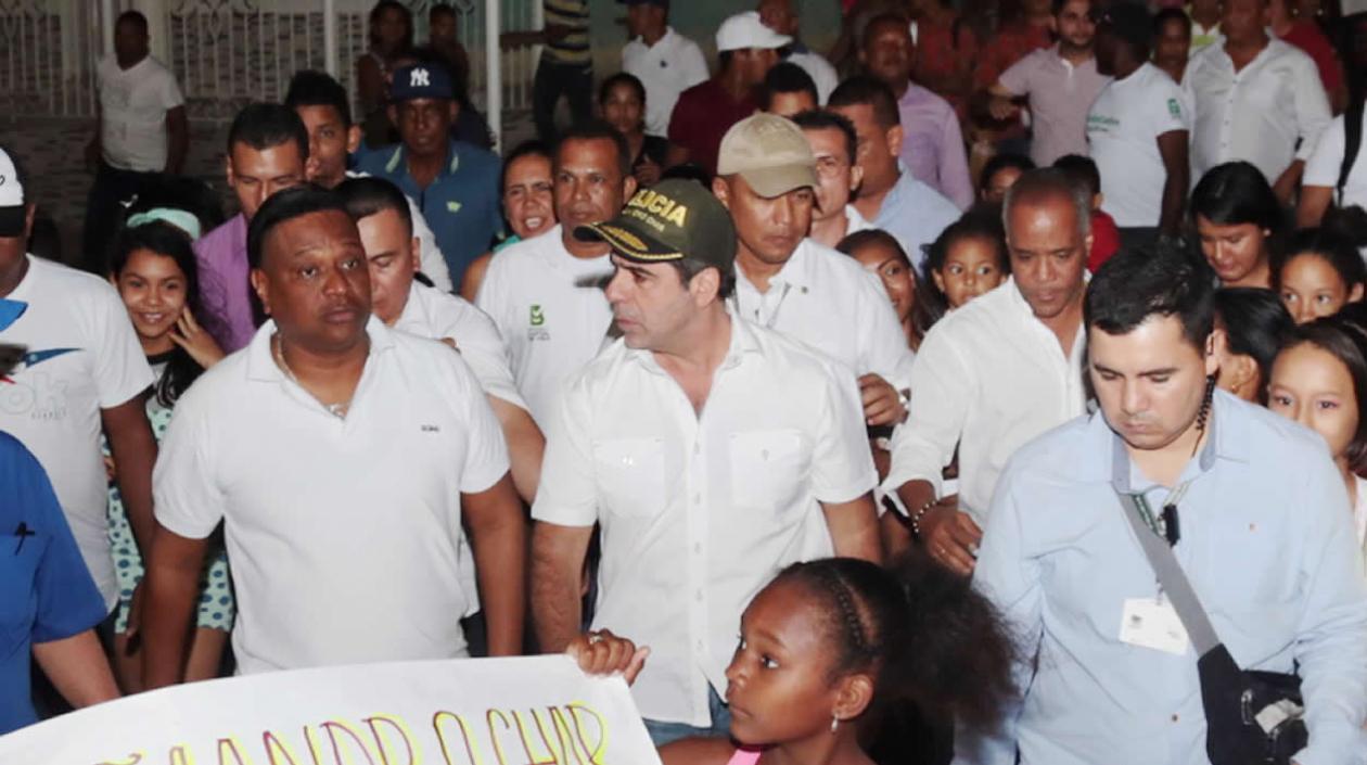 Alcalde Alejandro Char entregó al servicio de la comunidad 14 vías pavimentadas 