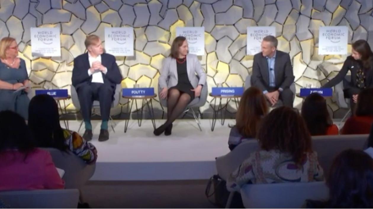 Especialistas del mundo laboral reunidos en Davos.