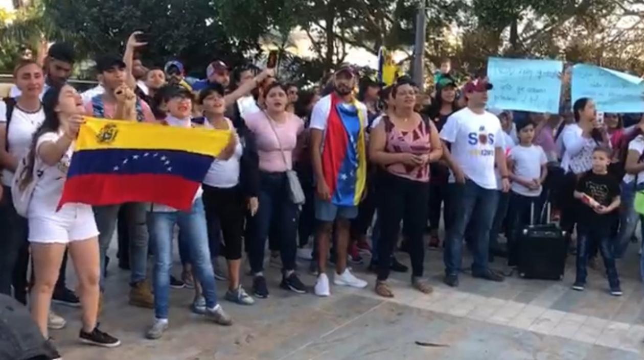 Venezolanos reunidos en Barranquilla.