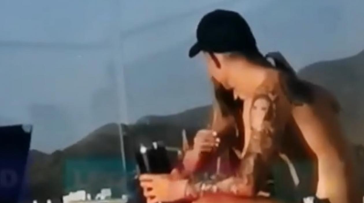 James Rodríguez y la modelo Shannon De Lima.