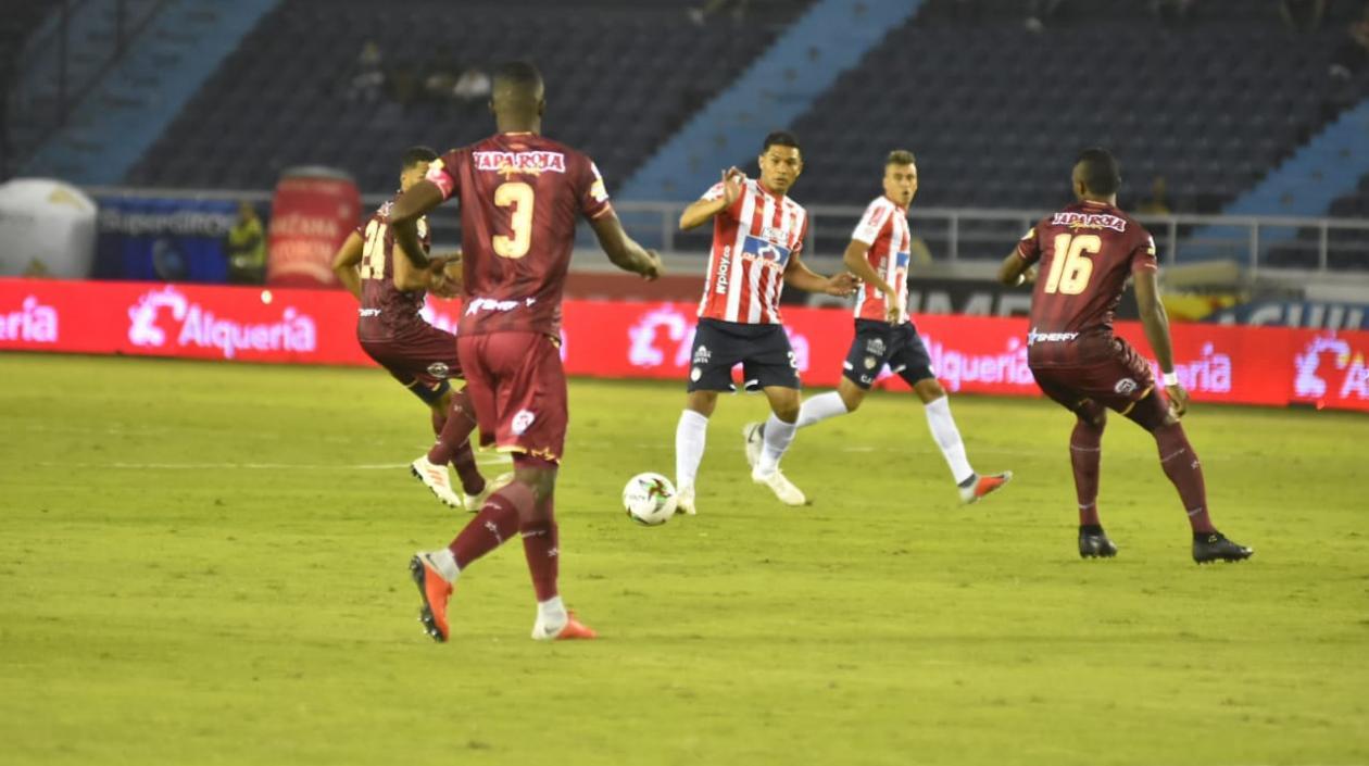 Teófilo Gutiérrez y Víctor Cantillo serán titulares para el partido. 