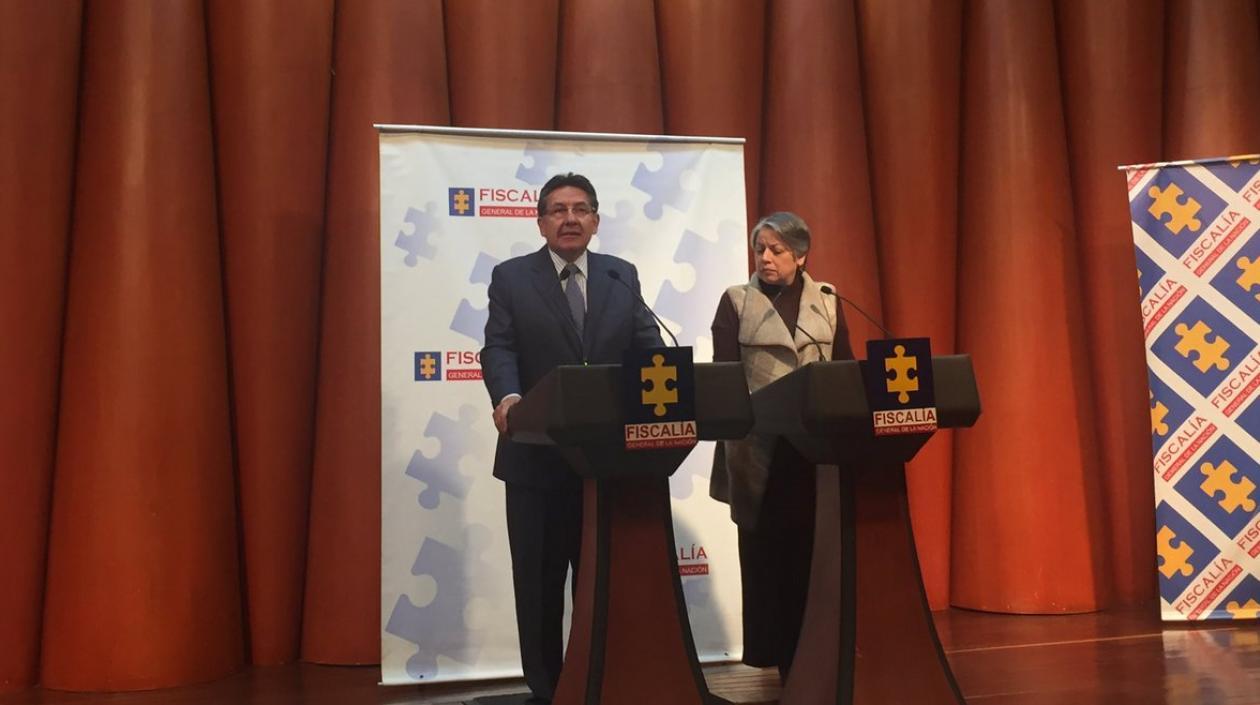 El Fiscal Néstor Humberto Martínez y la Vicefiscal María Paulina Riveros.