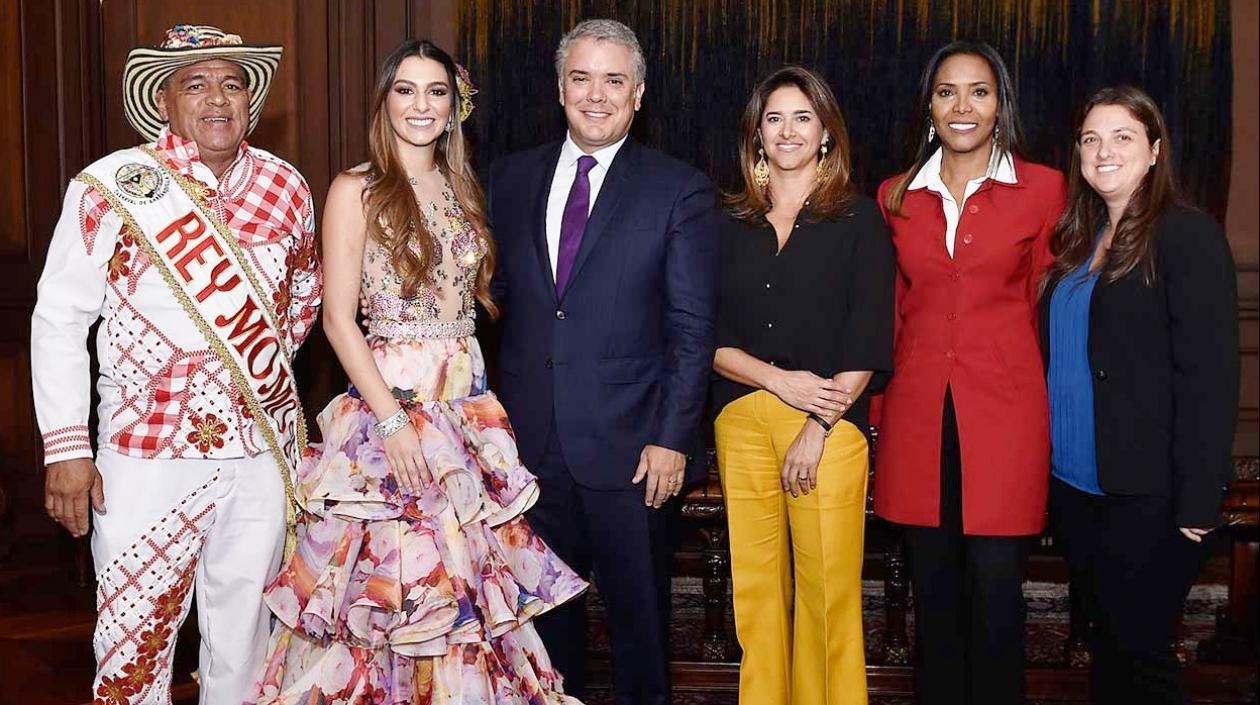 Los Reyes del Carnaval de Barranquilla en visita con el Presidente Duque.