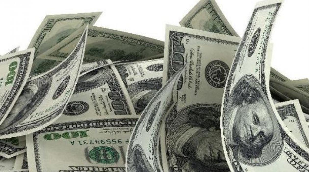 El dólar sigue en alza.