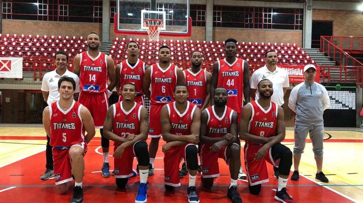 Jugadores de Titanes, en Medellín. 