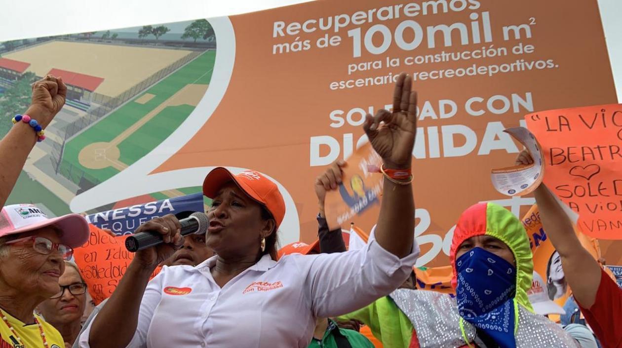 Beatriz Barraza, candidata a la Alcaldía de Soledad.