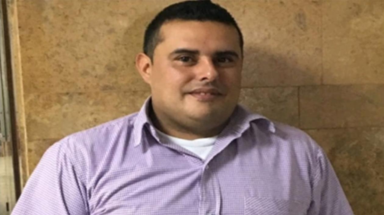  Carlos Andrés Amado Mejía.