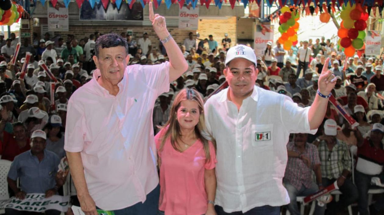 Mario Varón, Elsa Noguera y Juan Ospino.
