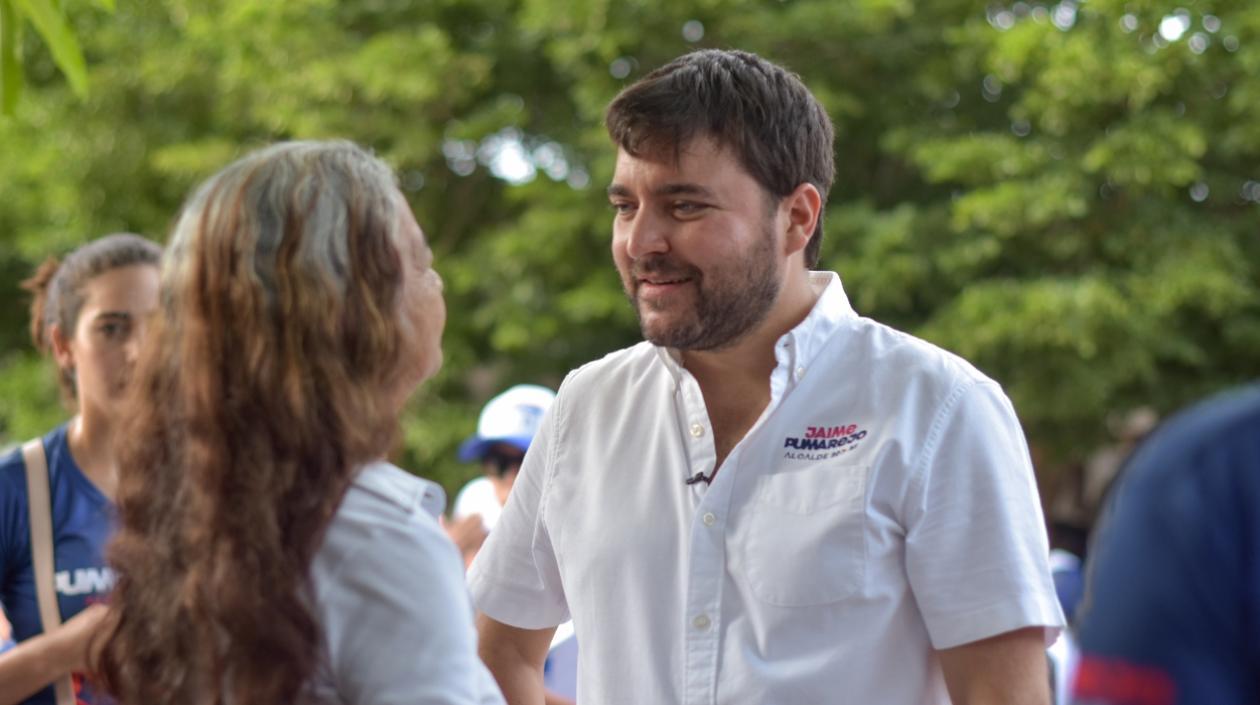 El candidato Jaime Pumarejo en Juan Mina.