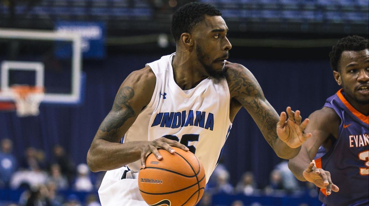 Qiydar Davis, nuevo refuerzo de Titantes. 