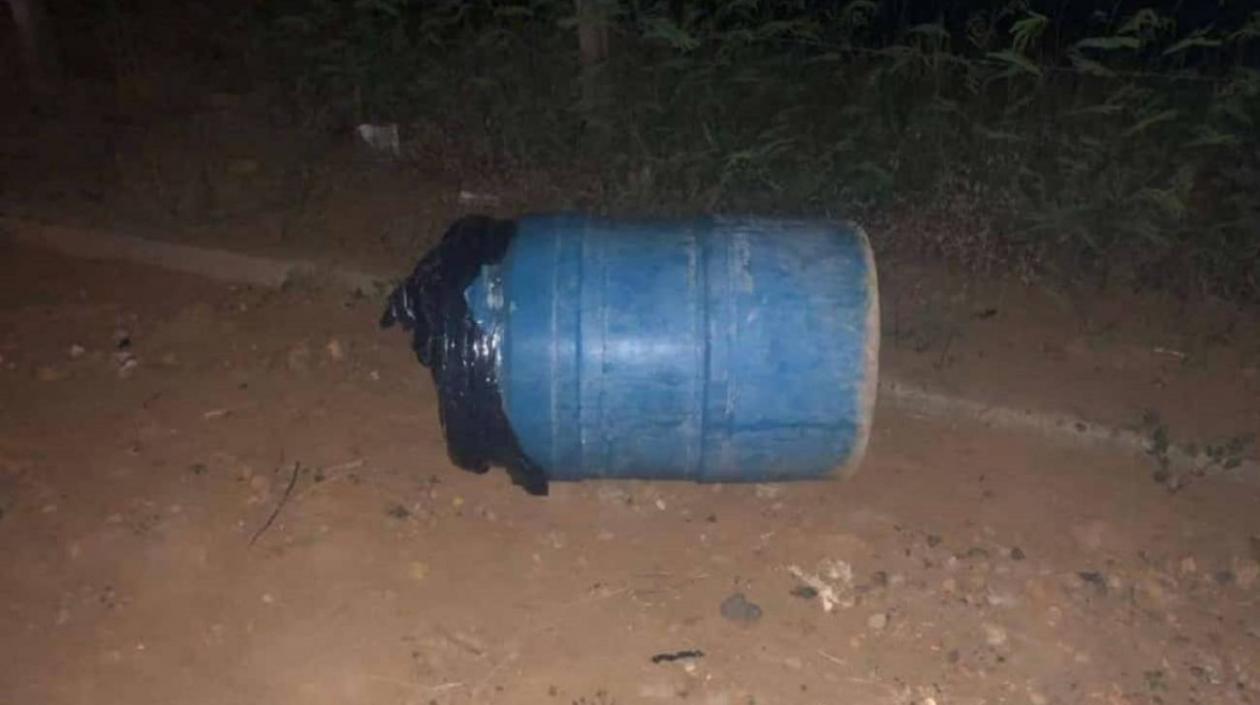 La caneca en donde encontraron el cadáver.