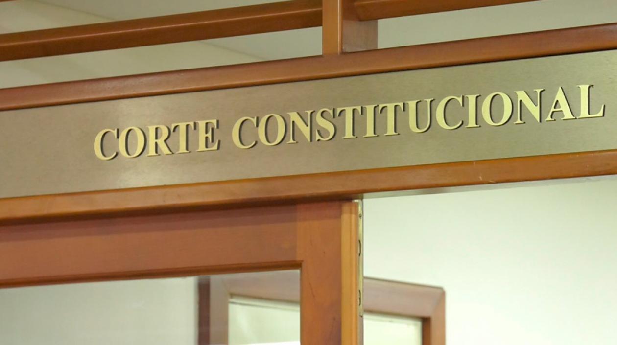 La Corte revisó que se cumplieran todas las normas de la Constitución.