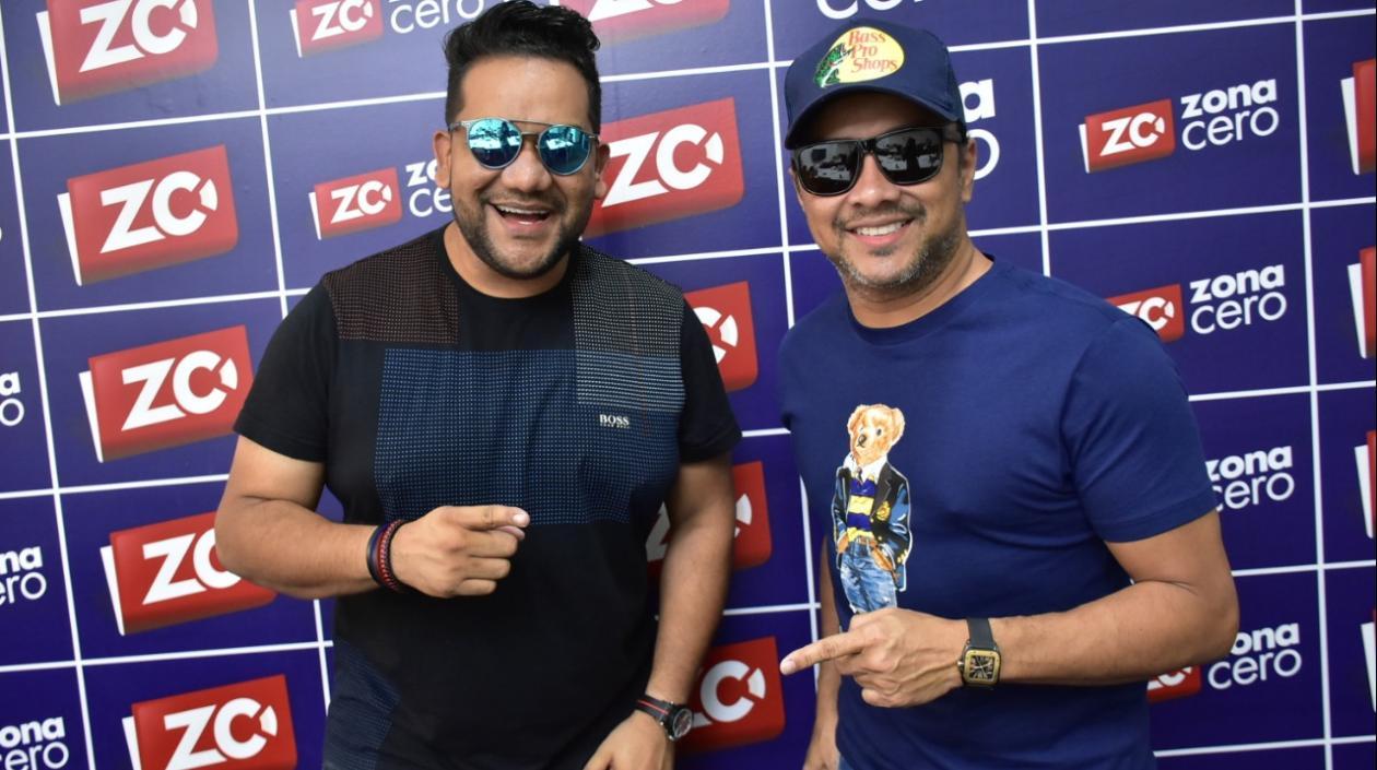 Los cantantes Horly Ramírez y Wilfran Castillo.