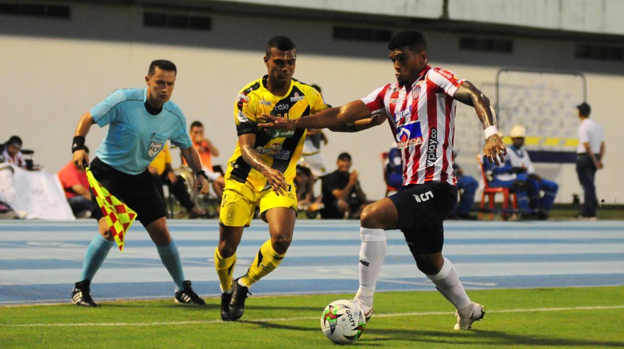 Junior de Barranquilla enfrenta a esta hora al Alianza Petrolera