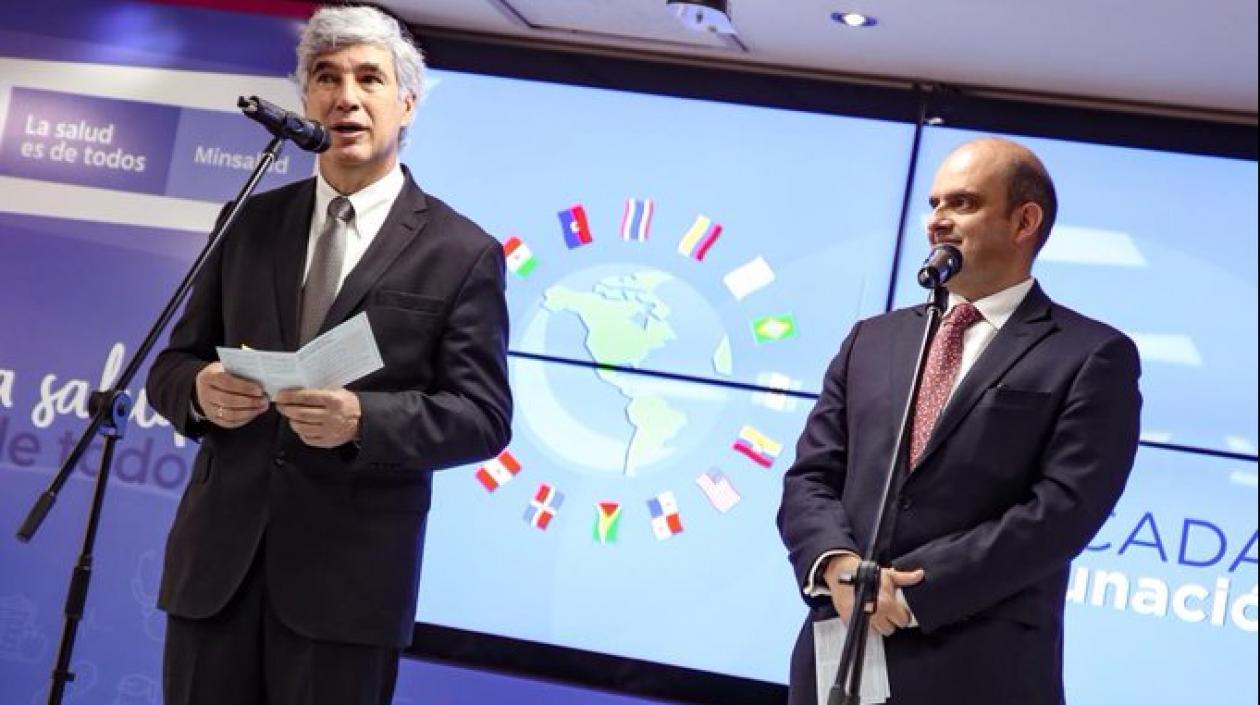 Ministro de Salud, Juan Pablo Uribe y Viceministro de Salud, Iván González.