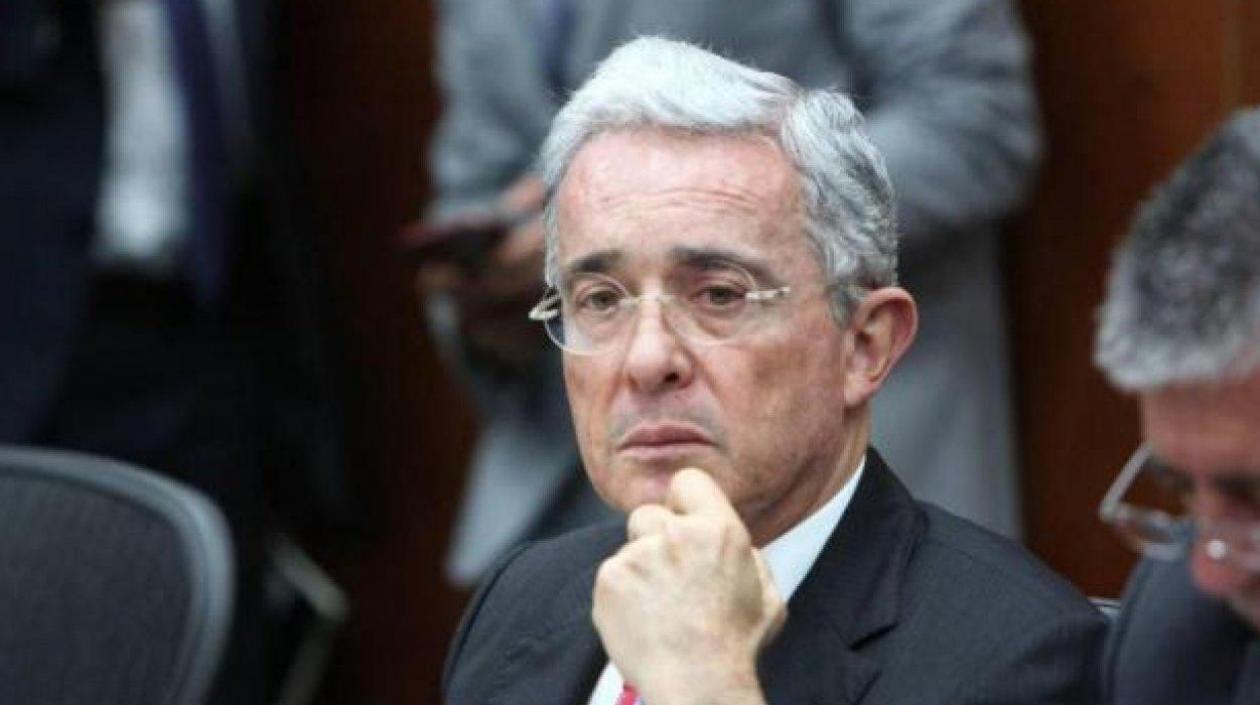 El senador Álvaro Uribe Vélez.