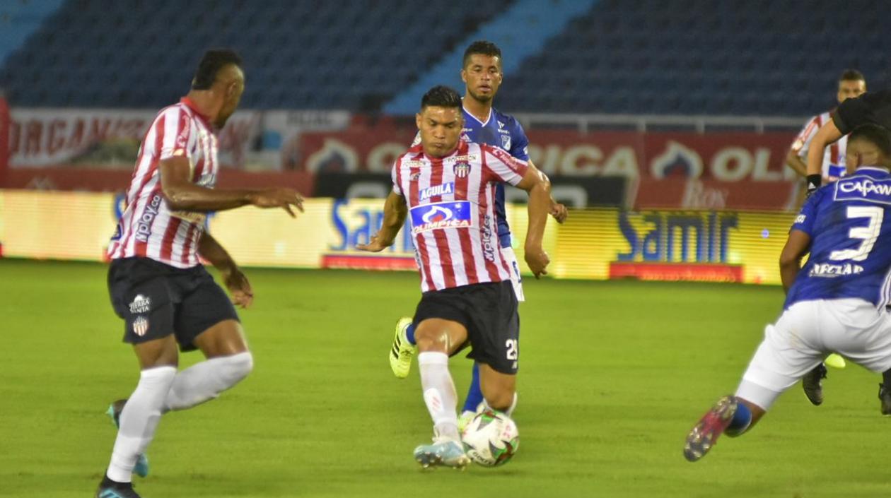 Teófilo Gutiérrez comandará el ataque de Junior.