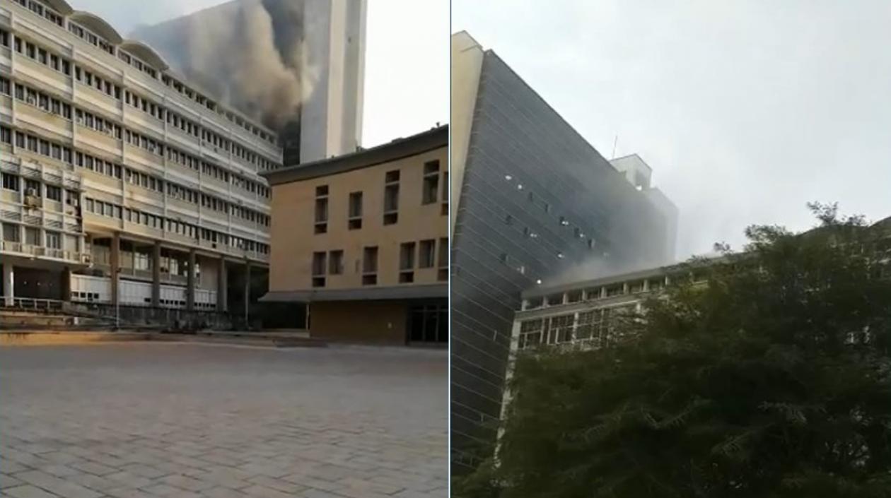 Así se veía el Centro Cívico en medio del incendio.