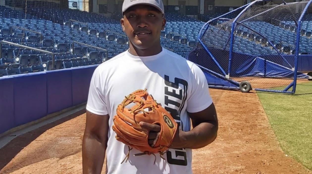 Sneider Batista, pelotero de los Gigantes. 