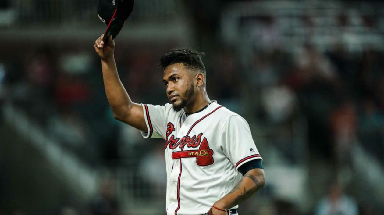 Julio Teherán se despide de los Bravos. 