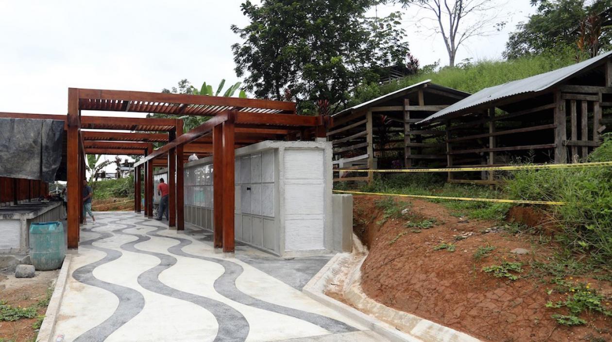 Mausoleo construido para las víctimas de la masacre.