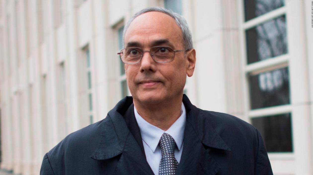 Manuel Burga, directivo chileno. 