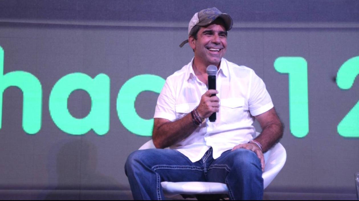 El Alcalde Alejandro Char durante su presentación.