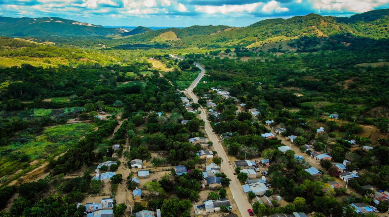 Vía de 4.7 kilómetros que conecta a Arroyo Negro con la Cordialidad