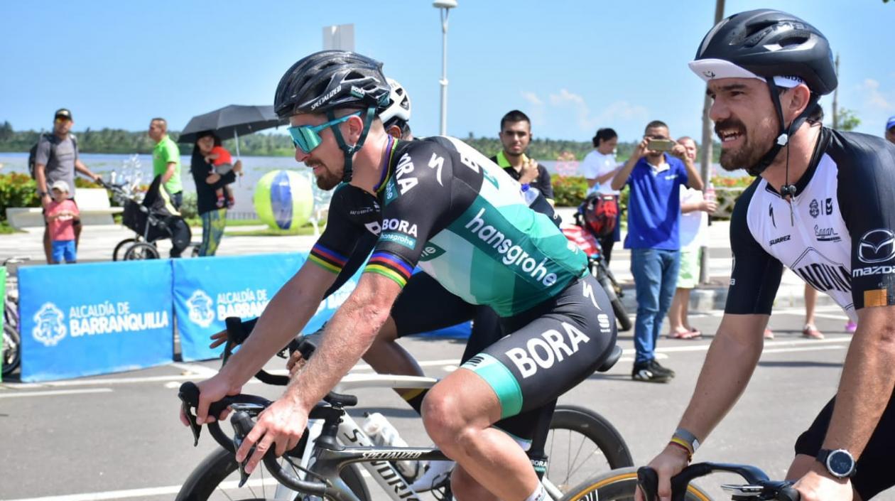 El ciclista Peter Sagan (izquierda).