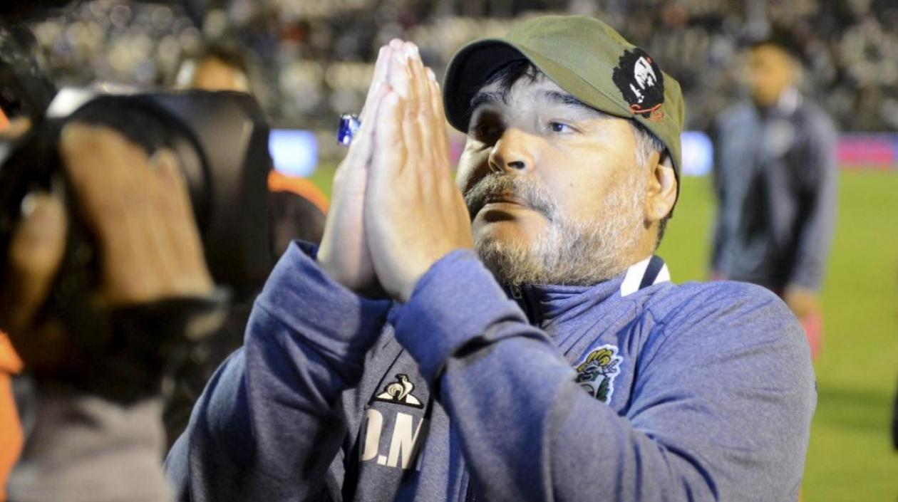 Diego Maradona, técnico argentino. 