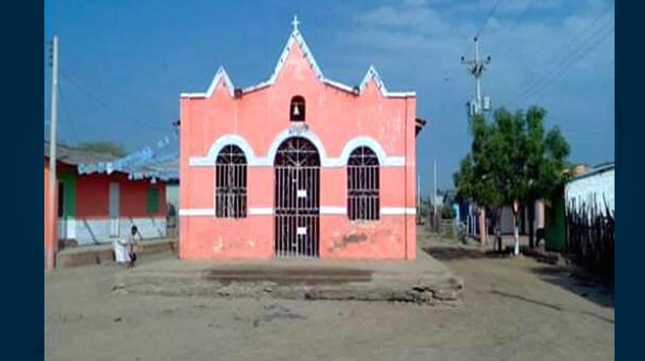 La iglesia con un entorno en completo abandono.