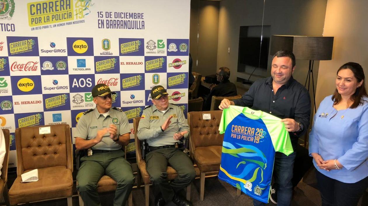 Primera carrera por la Policía 10  K y 5 K en Barranquilla.