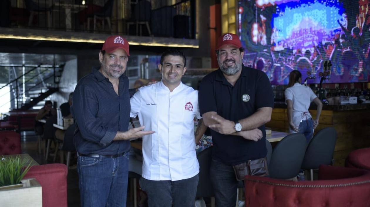 Víctor Ariza González, Carlos Ramírez Zuluaga y Eduardo Uribe.