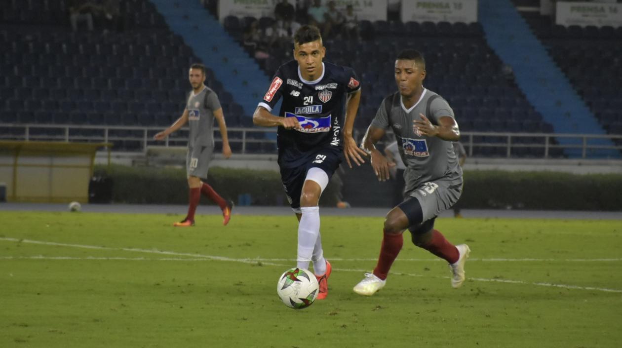 Víctor Cantillo, volante de Junior.