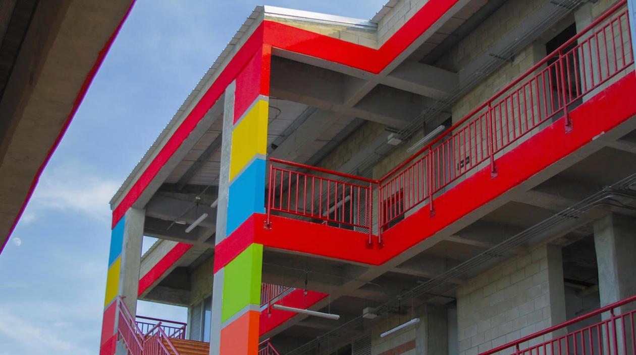 Nuevas obras en la Institución Educativa Francisco Javier Cisneros de Puerto Colombia.