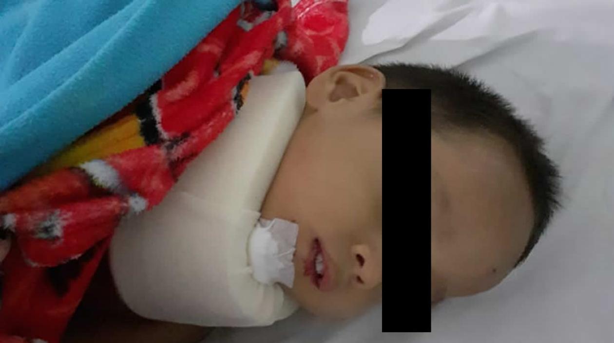 Eduard Santiago Díaz, en el lugar de hospitalización.